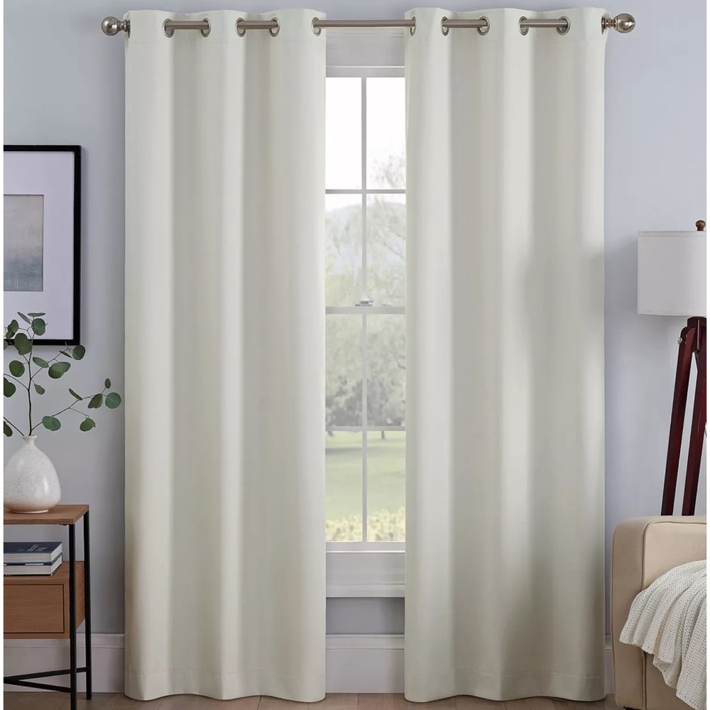 🥰🥰Eclipse Kylie Energy Saving Blackout Grommet Top Set of 2 Curtain Panels🥰🥰